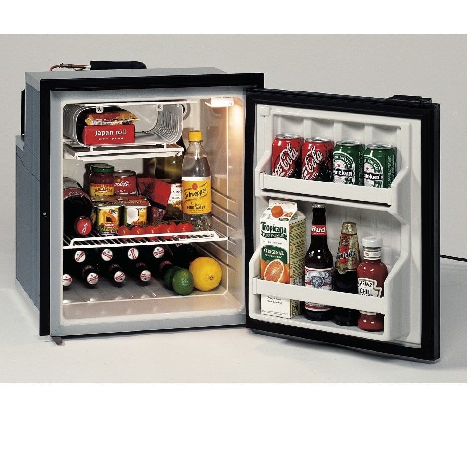 Cruise 65L Fridge Freezer 12/24v Pacermarine