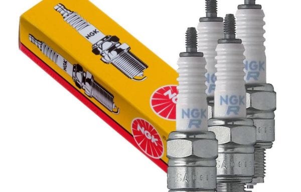 Mercuriser Set of 4 spark plug 3.7L 165 170 470 488