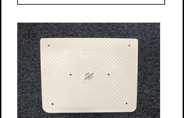 Outboard Transom Pad 300mm X 200mm White